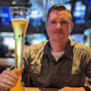 Meet your Posher, Adam